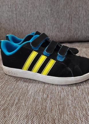 Кросівки adidas1 фото