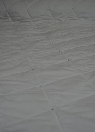 Покривало на ліжко біло-золота6 фото