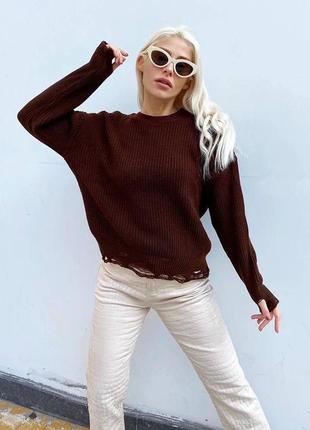 Об'ємні теплі светрики оверсайз з порізами