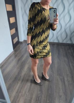 Плаття жіноче