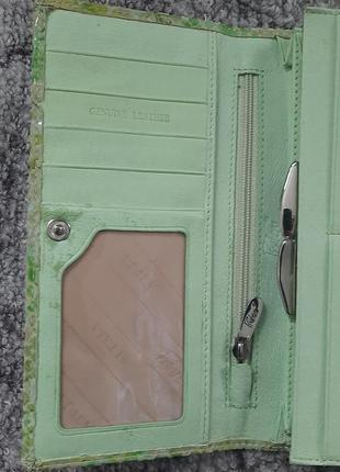Большой женский замшевый кошелек pratero (зеленый)5 фото