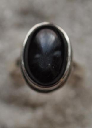Кольцо диопсид черный звездчатый "черная звезда" индия в серебре размер 15,5