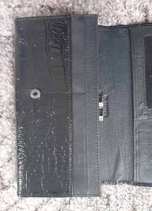 Женский кожаный кошелек dr.koffer (лакированный, черный)