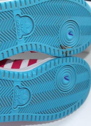Кросівки адідас 5