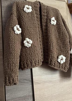 Гарний м'якенький карді 3