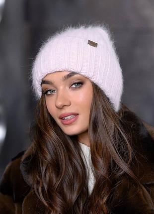 Утеплена ангорова шапка