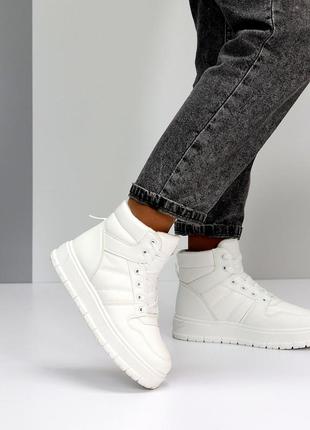 Кроссовки - хайтопы,наложка