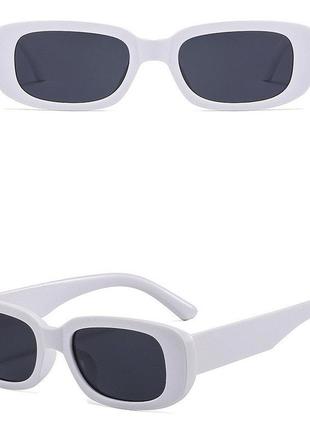 Сонцезахисні окуляри білі прямокутні1 фото