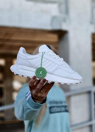 Кросівки чоловічі шкіряні адідас білого кольору