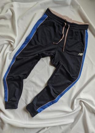 Жіночі спортивні штани new balance