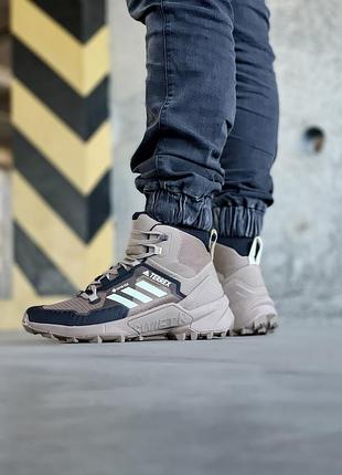 Кросівки чоловічі адідас gore-tex