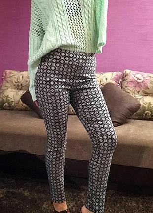 Принтованые брючки легінси від #atmosphere