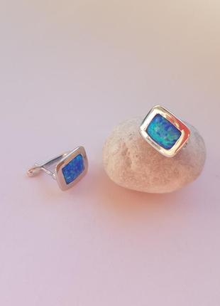 Серебряные серьги с благородным опалом