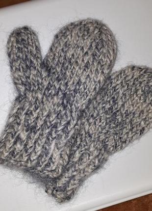 Вовняні рукавиці hand made1 фото