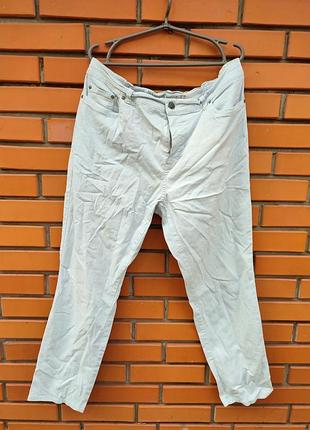 Женские джинсы