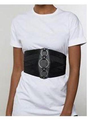 Широкий пояс на талію