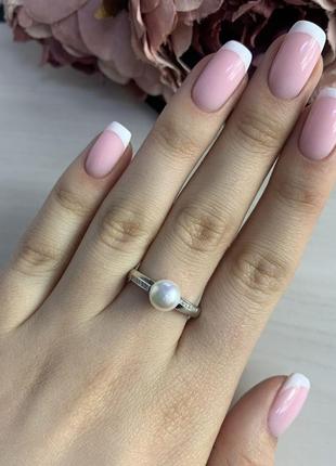 Серебряное кольцо с речным жемчугом