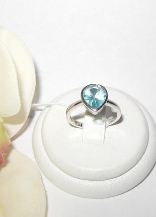 Срібне кільце з натуральним топазом