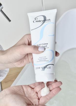 Пінка очищуючаembryolisse foaming cream-milk