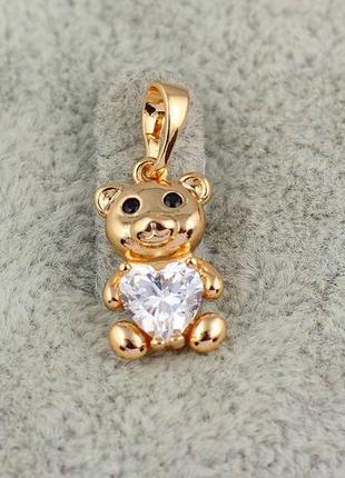 Кулон xuping jewelry мишка с камнем сердечко 1,5 см золотистый