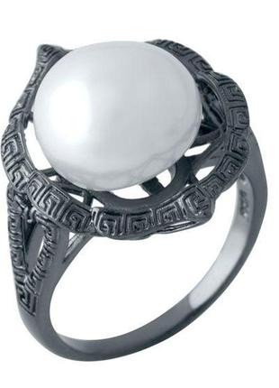 Серебряное кольцо с речным жемчугом (черный родий)