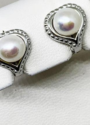 Сережки серебряные с жемчугом 3,44 г