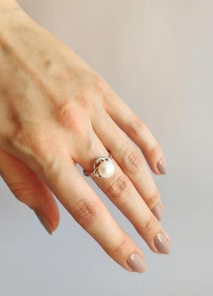 Серебряное кольцо с речным жемчугом3 фото