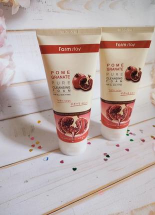 Farmstay pomegranate pure cleansing foam –