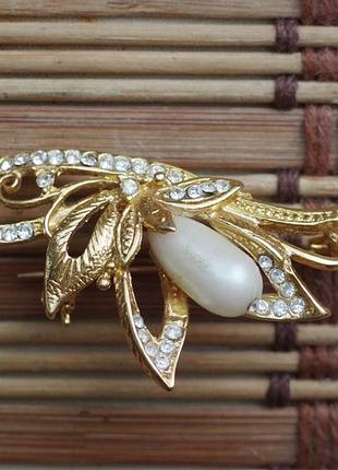 Индийская брошь с кристаллами сваровски , позолота 24 карата swarovski