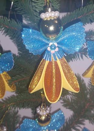 Іграшки на ялинкк