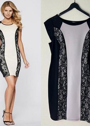 Бандажное платье с кружевом