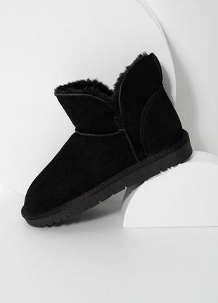 Дуже теплі замшеві чоботи всередині з натуральної овчини