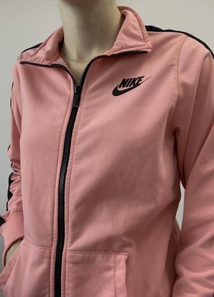 Ветрівка nike