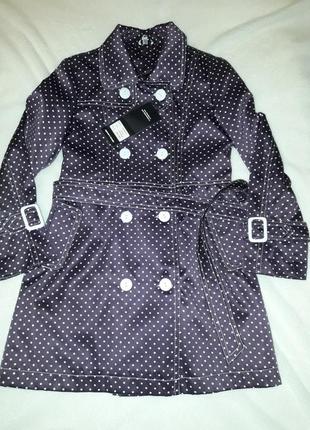 Плащ фирмы alisa line на рост 140 см.