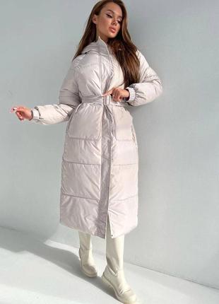 Женская зимняя удлиненная куртка
