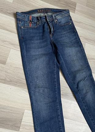 Джинси 2