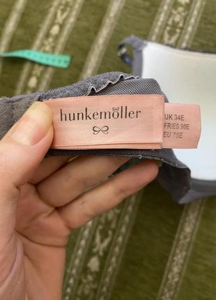 Шикарний, базовий, ажурний, бюстгальтер, темно сірого кольору👌 від бренду: hunkemoller.10 фото