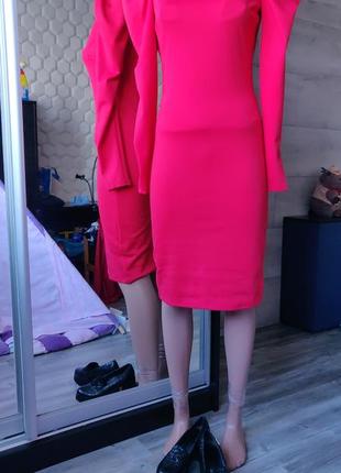 Плаття, сукня міді, офіс, класика червоного кольору.