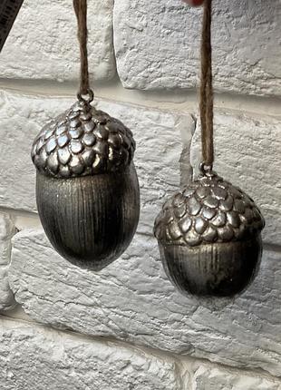 Новорічна іграшка жолудь3 фото