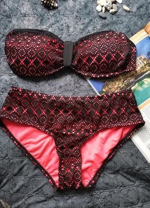 Купальник стильний