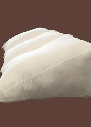 Велика довга трикутна подушка. без наволочки в комплекті. кольорова. біла2 фото