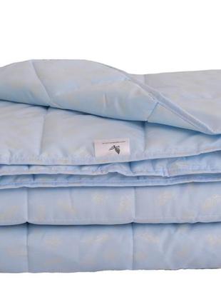Одеяло тонкое  евро 200 х 215 см легкое  стеганное  евро   blue