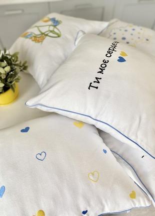 Наволочка декоративная с патриотической вышивкой "сердечко" 45х45 см. limaso5 фото