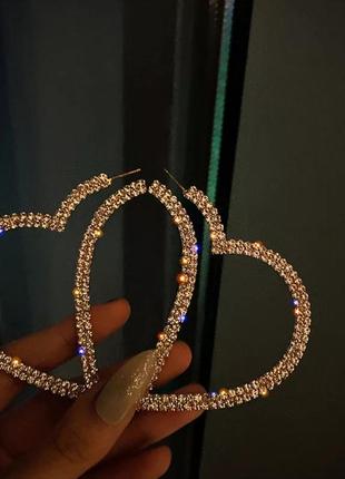 Сережки сережки масивні в камінні серце серце серце велике круті тренд2 фото