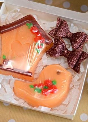 Набор мыла с заколками