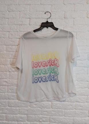 Фирменная футболка