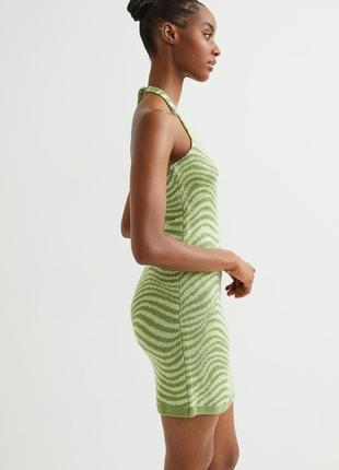 Коротке в'язане плаття h&m divided 4