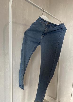 Джинси bershka світло голубі скіні