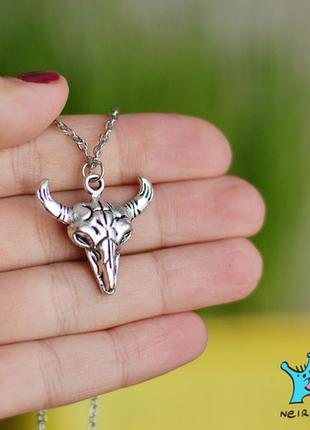 Кулон "буйвол". цвет серебро