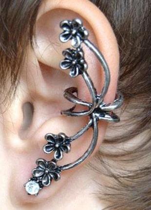 Кафф "весенние цветы". цвет серебро